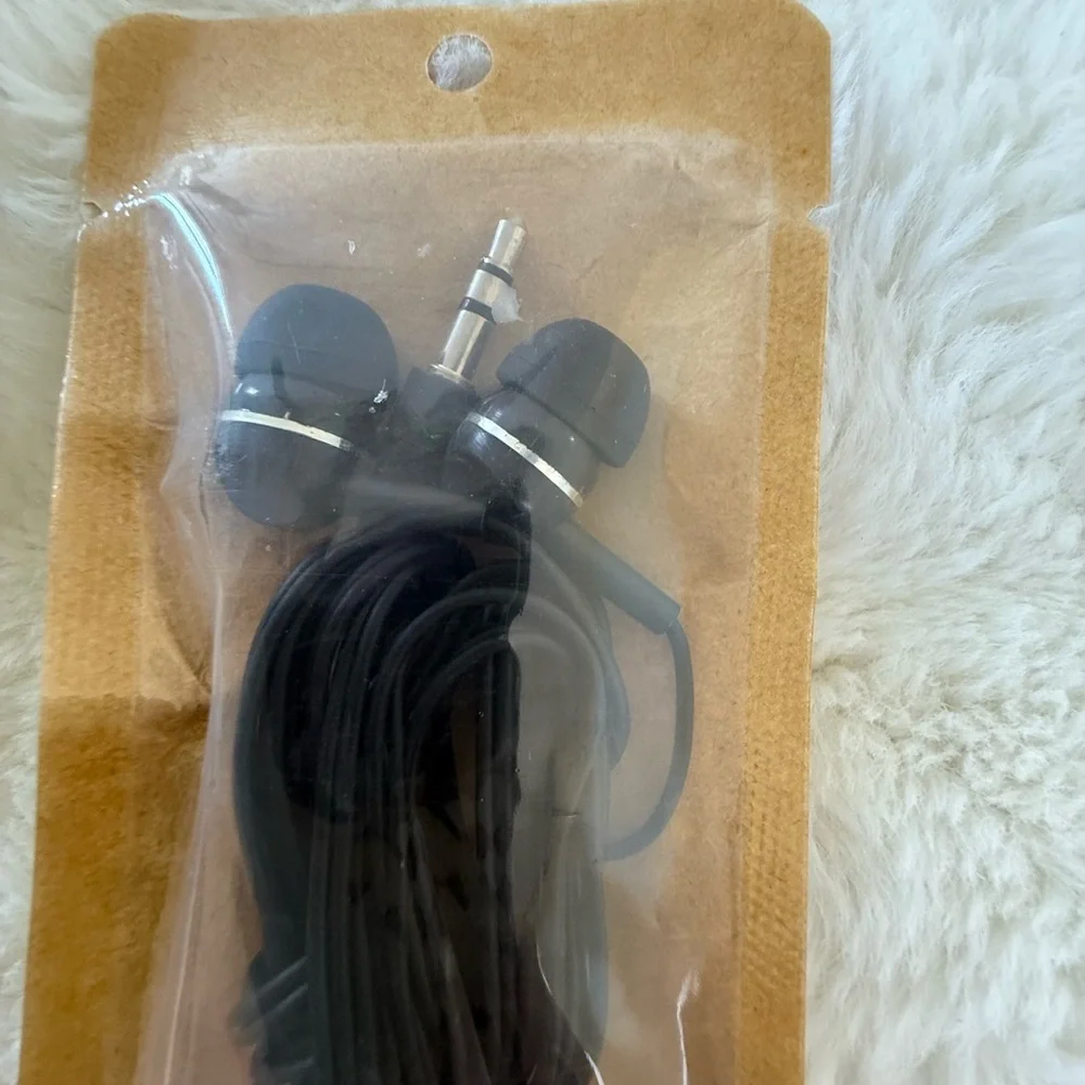 AVID Eco-Friendly Headset Earbuds